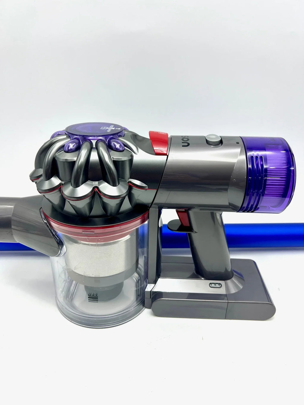 Open Box Dyson V8 Absolute Cordless Vacuum Up to 40 Min Runtime SizeV25