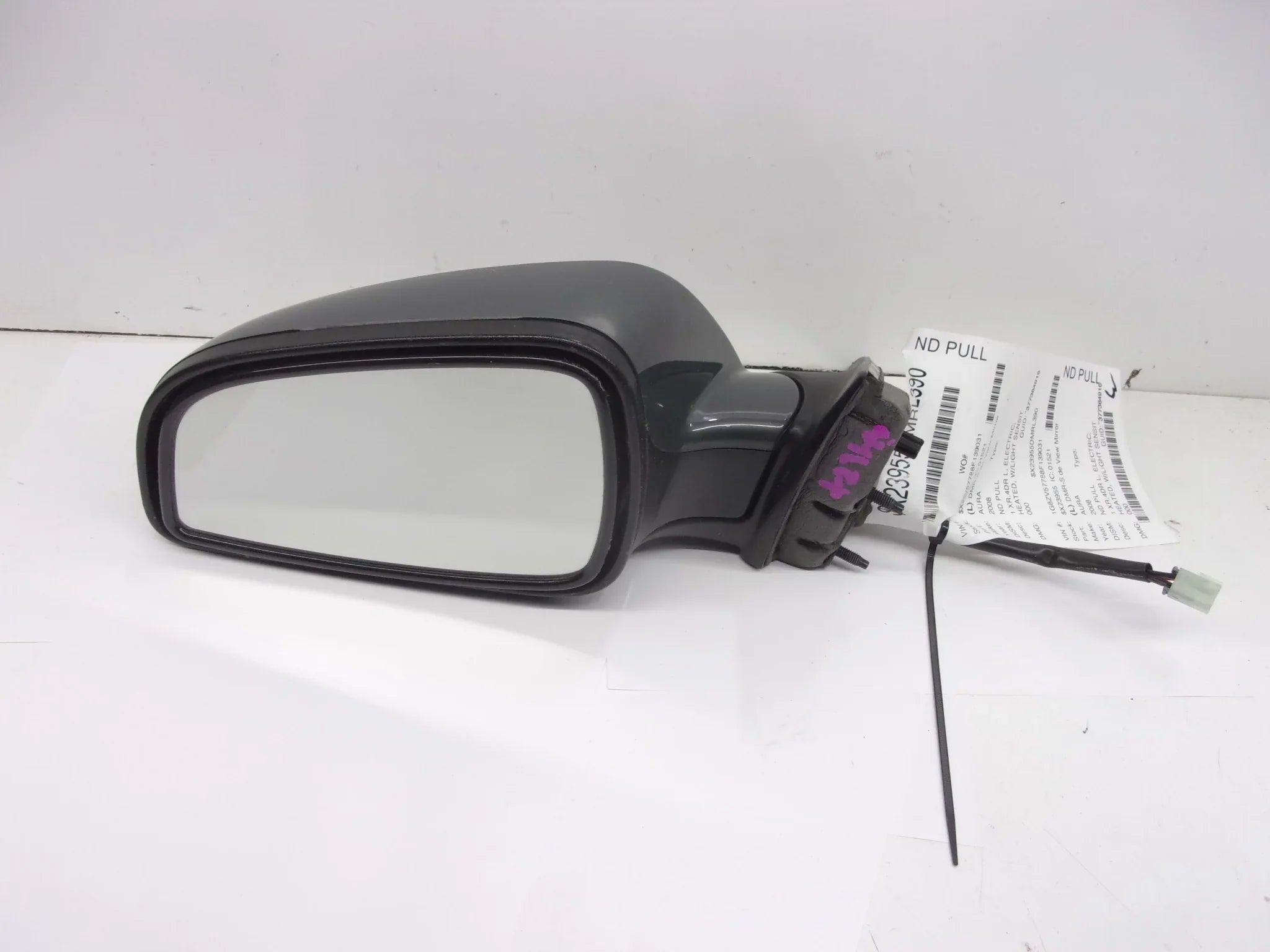 Pre-Owned 2008-2009 Sizeaturn Aura Left Driver Door Mirror OEM (Good)