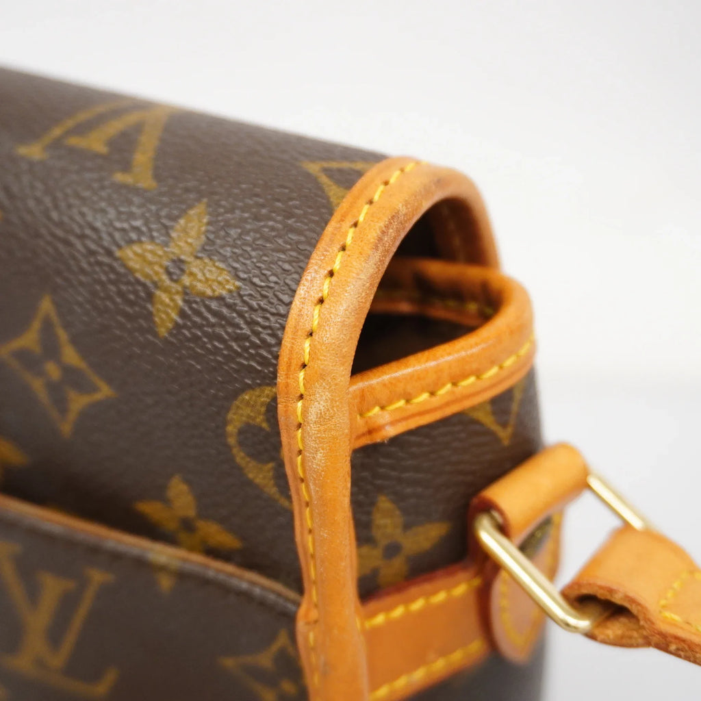Pre-Owned Auth Louis Vuitton Monogram Sizeologne M42250 Women's Sizehoulder Bag (Fair)