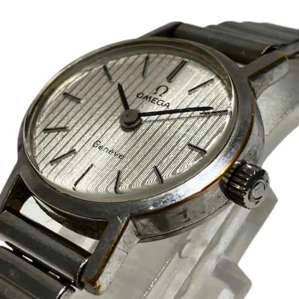 Pre-Owned Omega Geneve manual winding watch ladies (Fair)