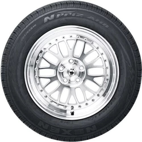 Nexen NPriz AH8 195/50R16 84V BSizeW (4 Tires)