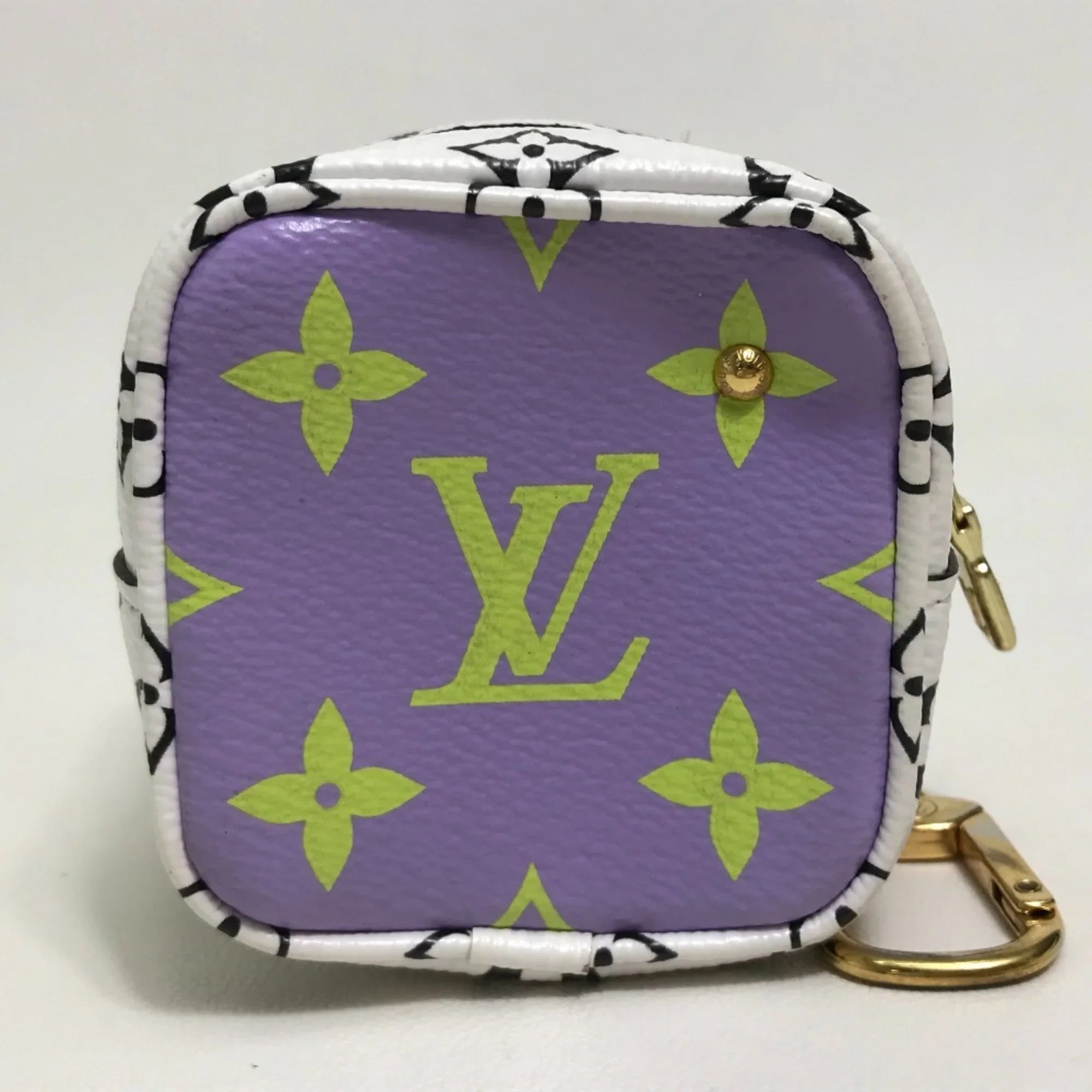 Pre-Owned LOUISize VUITTON M67669 Monogram Giant Portomone Cube Accessory Pouch Canvas Women's Ivory/Multicolor (Good)