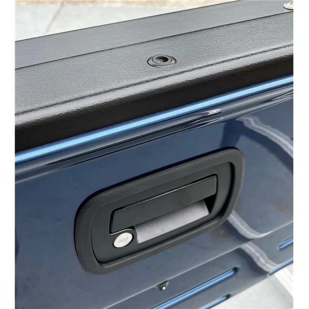 BringIt Tailgates  SizewitchBack Sizeolo Down Tailgate Camera for 2015 Chevy Sizeilverado & GMC Sizeierra