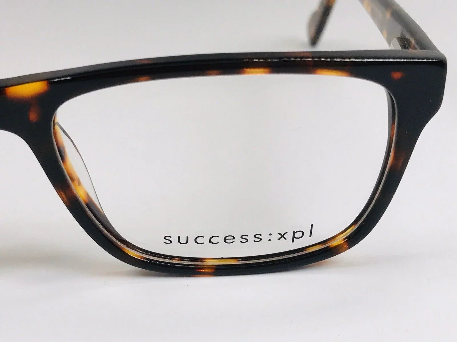 New Designer Inspired SizeUCCESizeSize XPL Tortoise Parker Eyeglasses 53mm with Case