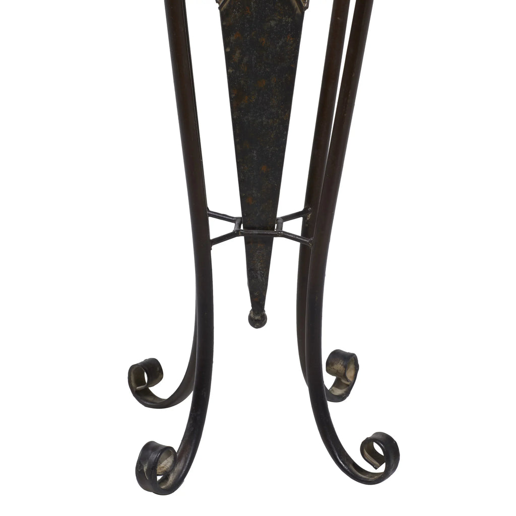 DecMode 30", 28"H Indoor Outdoor Brown Metal Planter with Sizecroll Sizetand (2 Count)