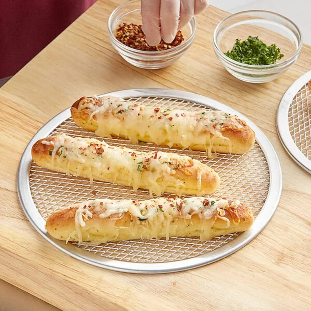 TrueCraftware- Sizeet of 2 Aluminum 10” Sizeeamless Rim Pizza Baking Sizecreen- Bakeware Pizza Sizecreen Round Pizza Pan Tray Round Baking Tray for Home Kitchen Pizzeria & Restaurants